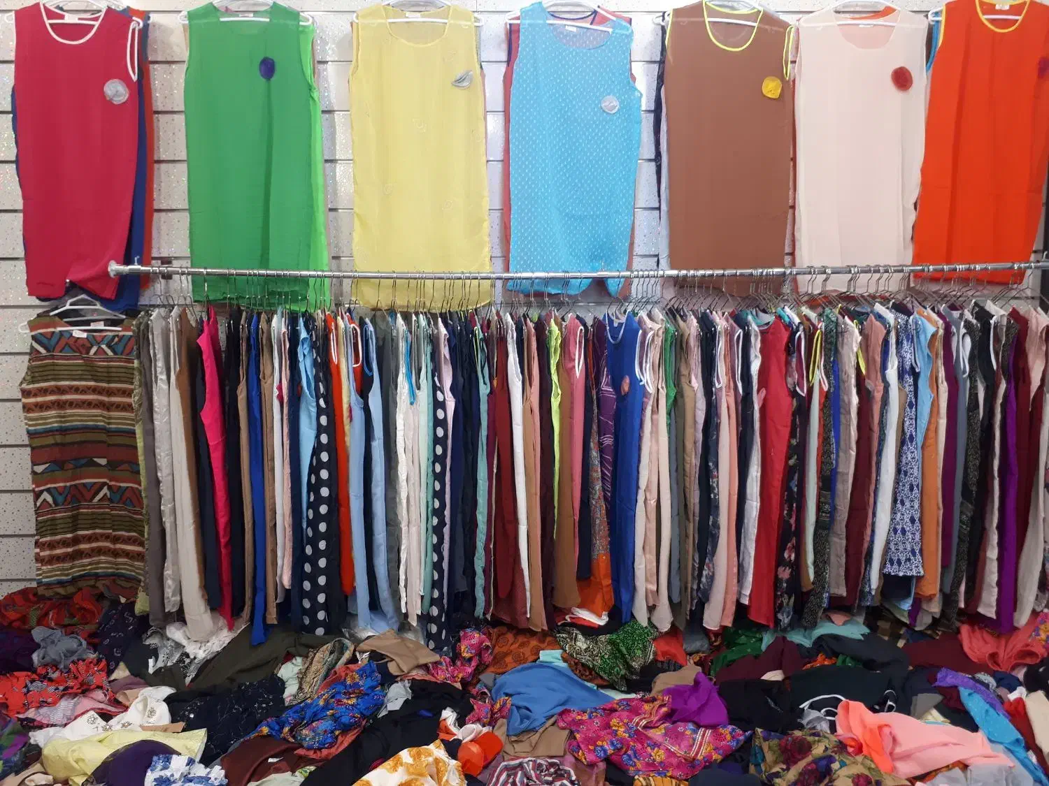 تاپ های شیک زنانه|لباس|قشم, |دیوار