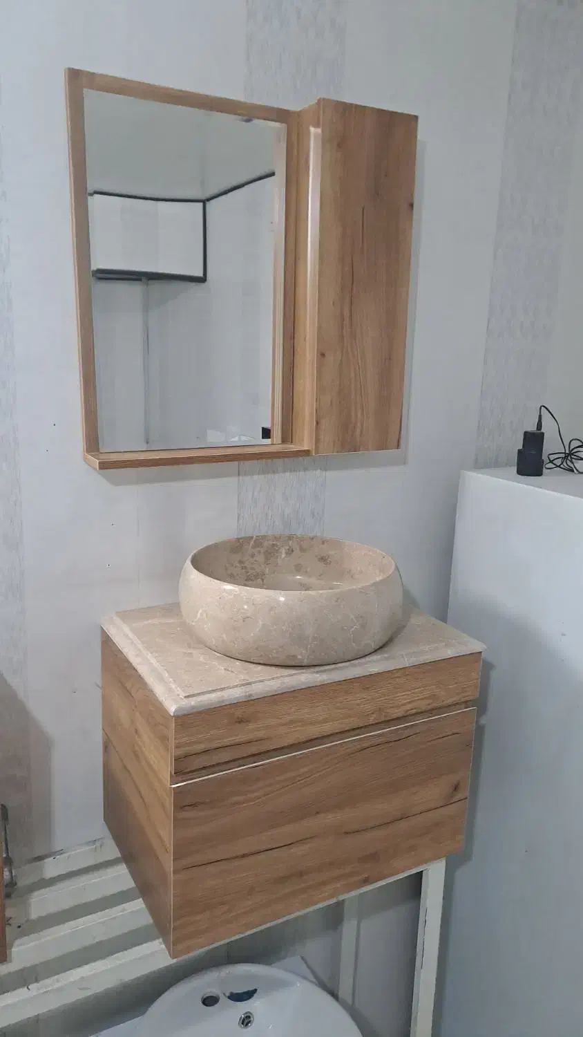 تولیدی کابین روشویی و اینه باکس قیمت مناسب|لوازم سرویس بهداشتی|اصفهان, مهدی آباد|دیوار