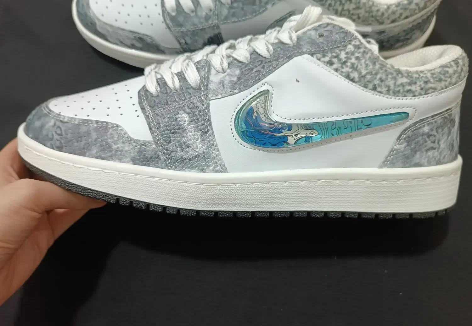 کفش ایرجردن دراگون رنگ طوسی سفید|کیف، کفش، کمربند|رامهرمز, |دیوار