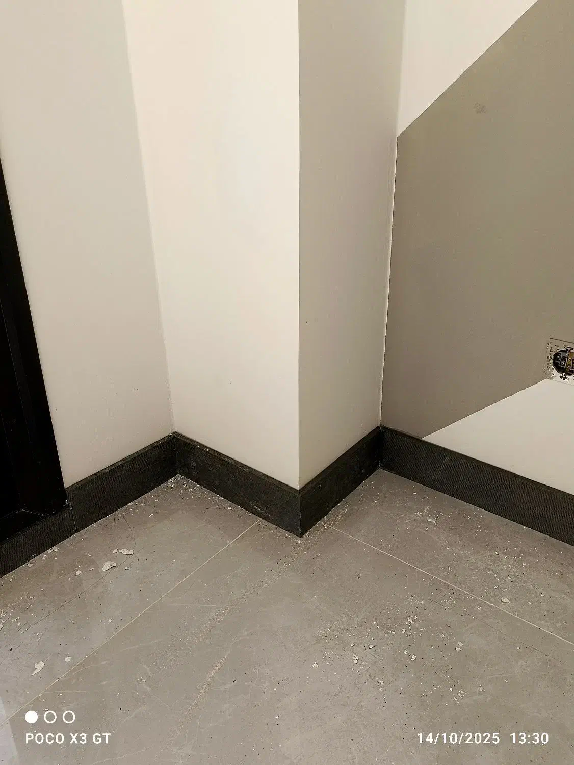 قرنیز دیوار کوب درب چوبی|خدمات پیشه و مهارت|اصفهان, جاوان|دیوار