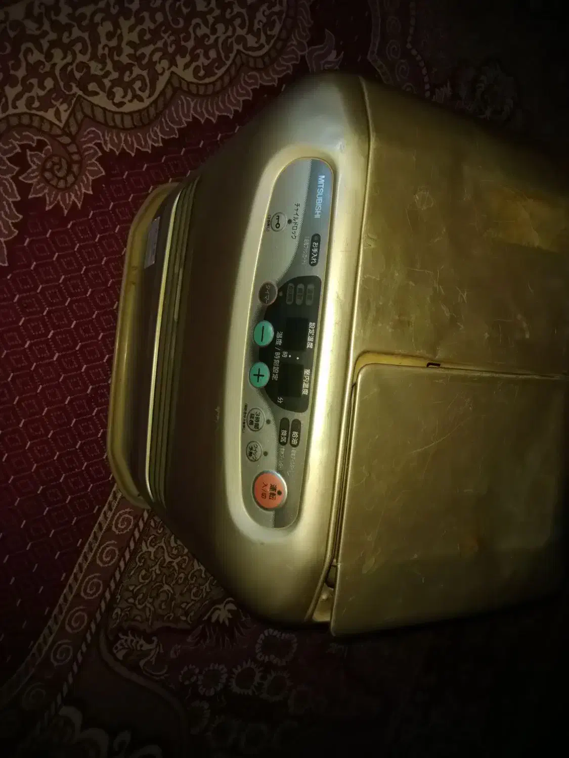 بخاری برقی نفتی میتسوبیشی|بخاری، هیتر، شومینه|خاش, |دیوار