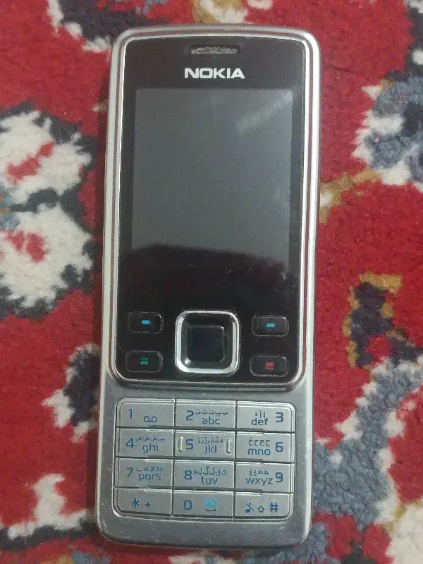 گوشی6300 در حد نو بسیار تمیز|موبایل|شاهینشهر, خانه کارگر|دیوار