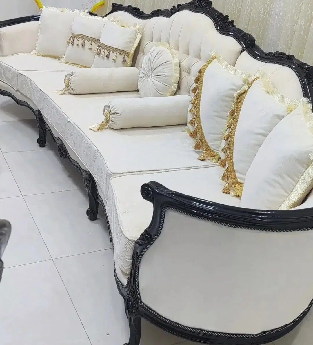 مبل نوادا مبل ورساچه مبل خرچنگی مبل عروس مبل زیتون|مبلمان خانگی و میز عسلی|تهران, آرارات|دیوار