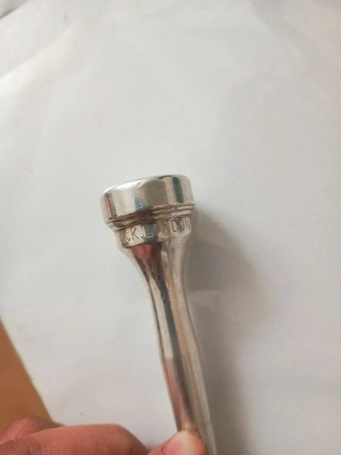 سرسازدنیس ویک فوربی|سازهای بادی|مبارکه, |دیوار