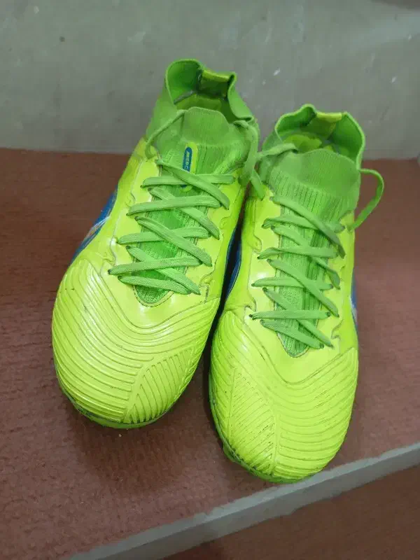 یک نو کفش فوتبالهMERCURlAL قیمت مناسب|کیف، کفش، کمربند|تبریز, |دیوار