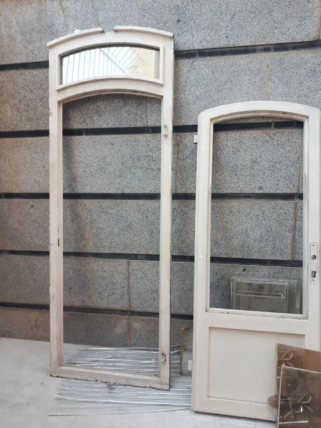 درب فروشی درحدنو|مصالح و تجهیزات ساختمان|نیشابور, تختی|دیوار