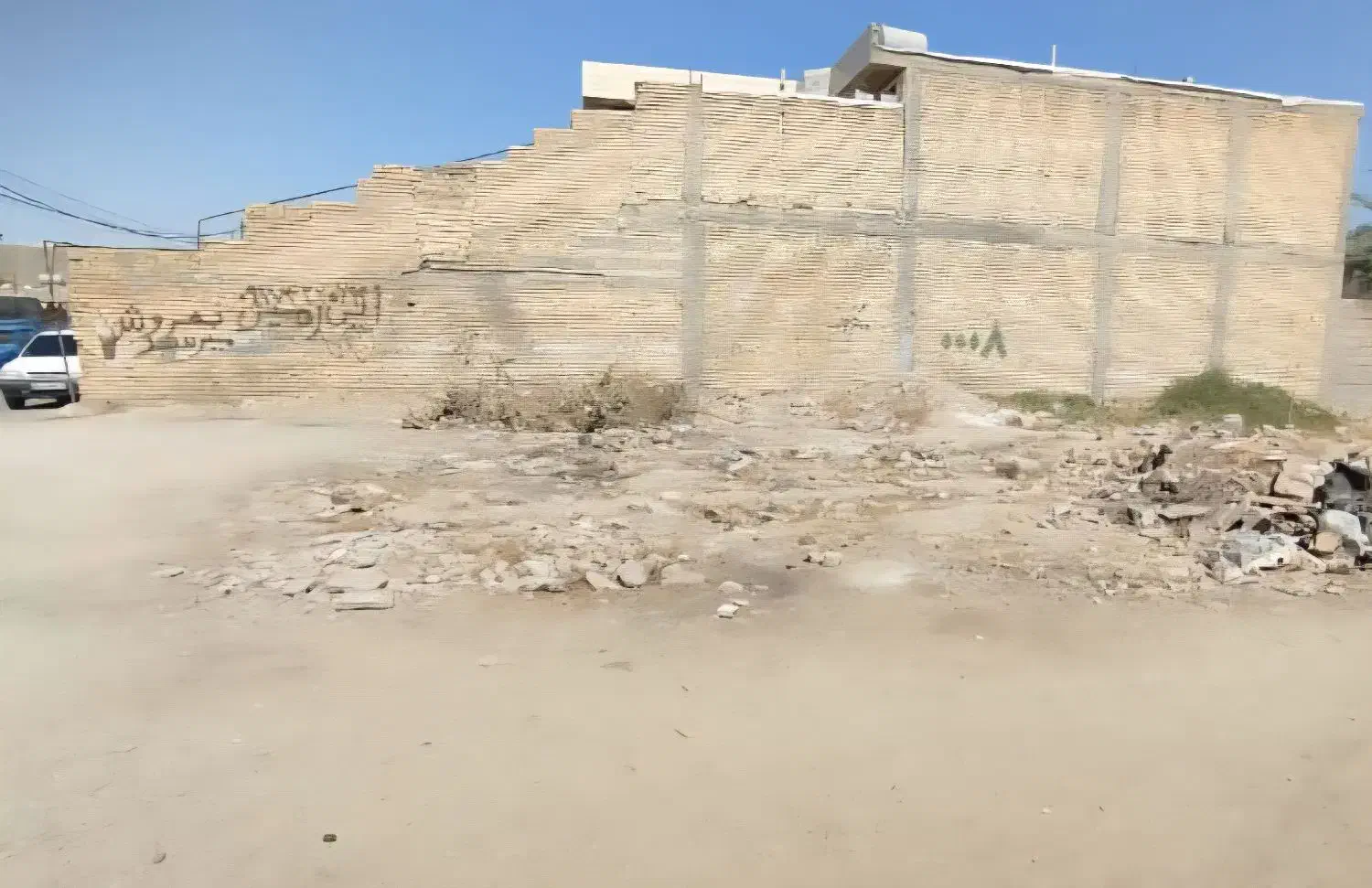 زمین تجاری روبرو بیمارستان به متراژ 100 متر|فروش زمین و ملک کلنگی|دهدشت, |دیوار