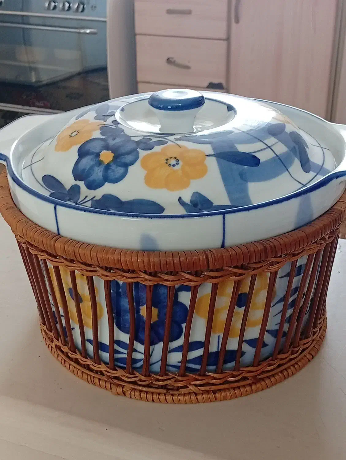 قابلمه چینی|ظروف پخت‌وپز|ساوه, |دیوار