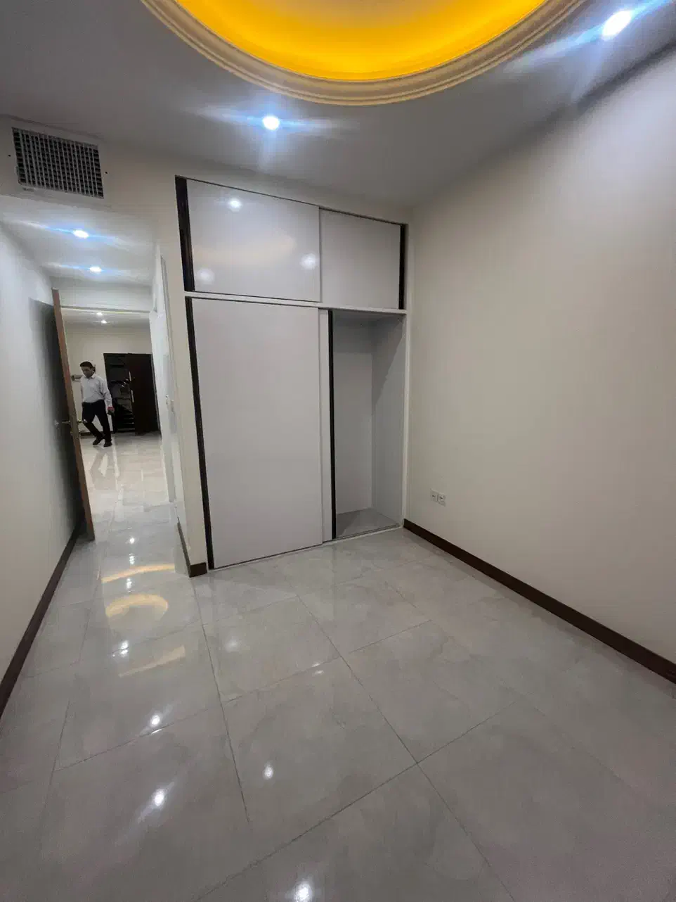 ۹۰مترتکواحدی گلها پیش فروش|پیش‌فروش املاک|ری, دیلمان|دیوار