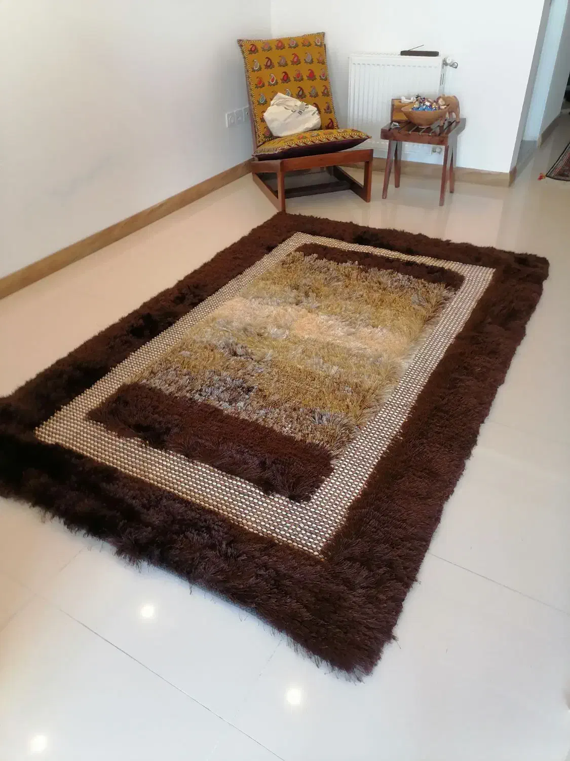 فرش چهار متری|فرش|شیراز, تاچارا|دیوار