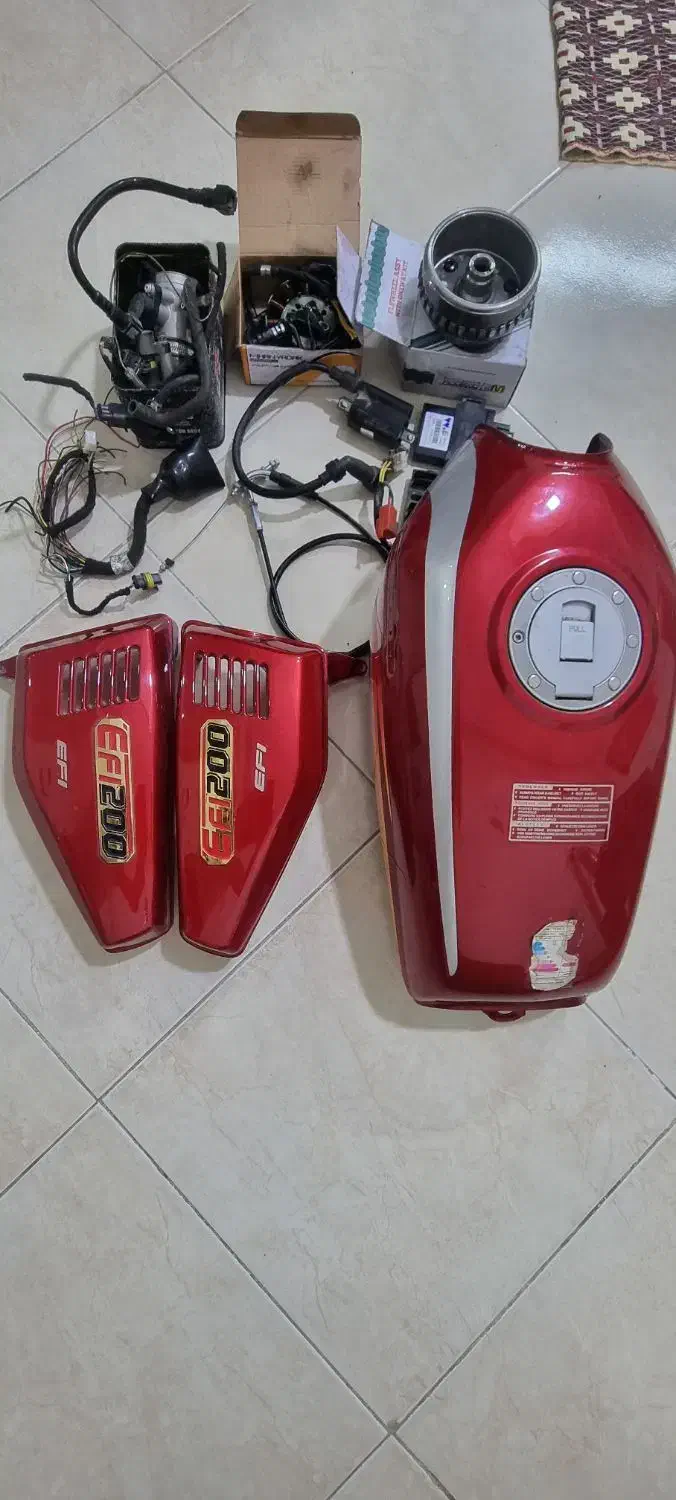 لوازم موتور سیکلت|قطعات یدکی و لوازم جانبی|تهران, منیریه|دیوار