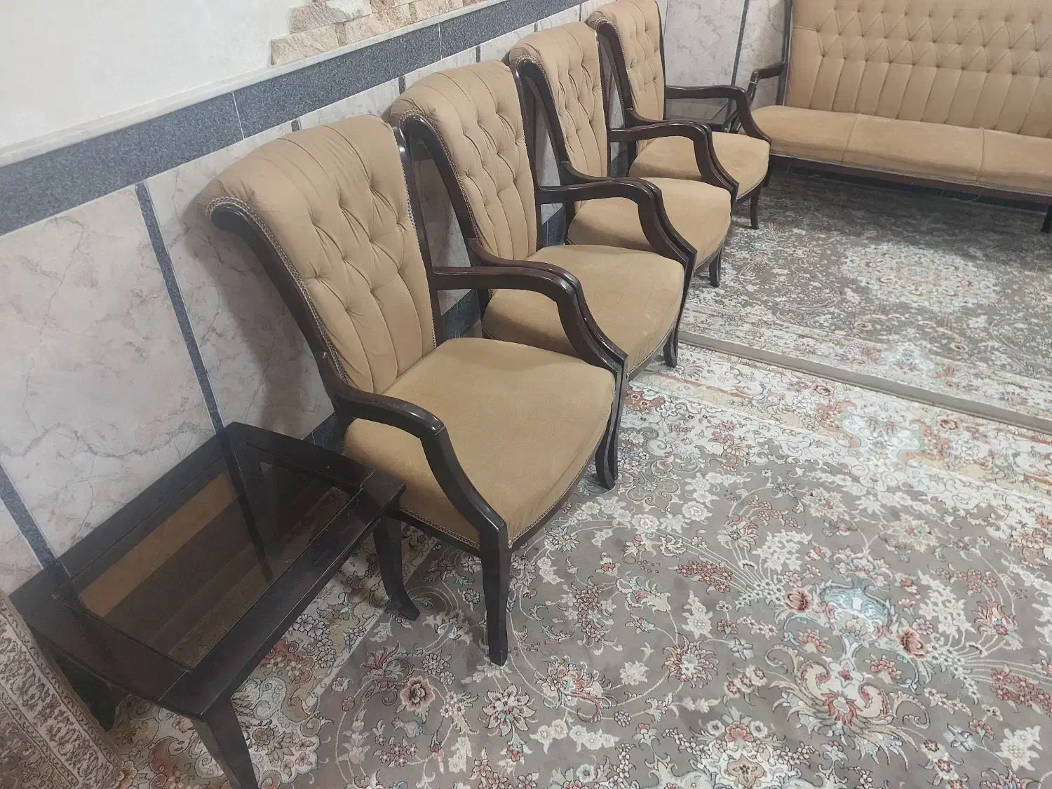 مبل ۷ نفره|مبلمان خانگی و میز عسلی|قم, ناصردیوان|دیوار