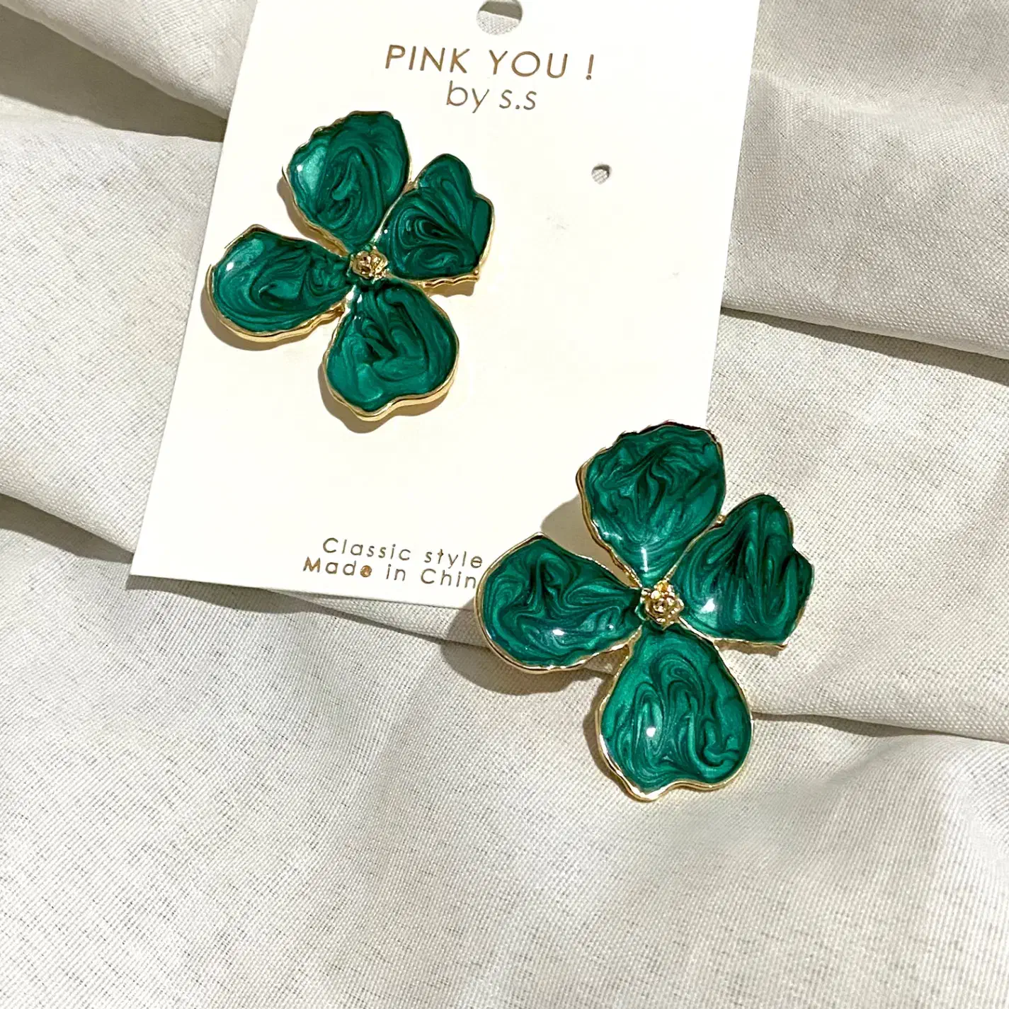 انواع بدلیجات دستبند،گوشواره،گردنبند|بدلیجات|کرج, باغستان|دیوار