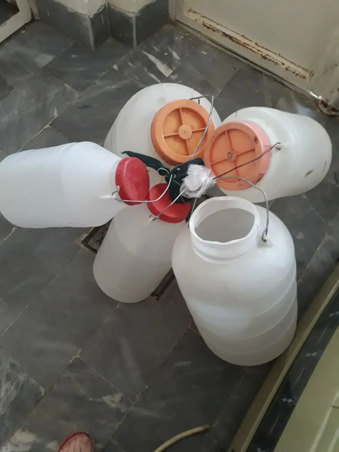 دبه|ظروف نگهدارنده، پلاستیکی، یک‌بارمصرف|ارومیه, |دیوار