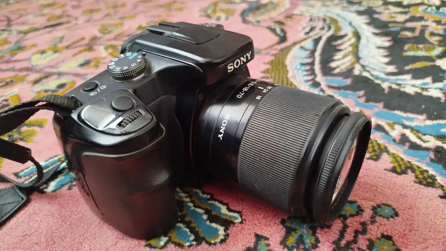 دوربین سونیa100 درحد|دوربین عکاسی و فیلمبرداری|مشهد, آبکوه|دیوار