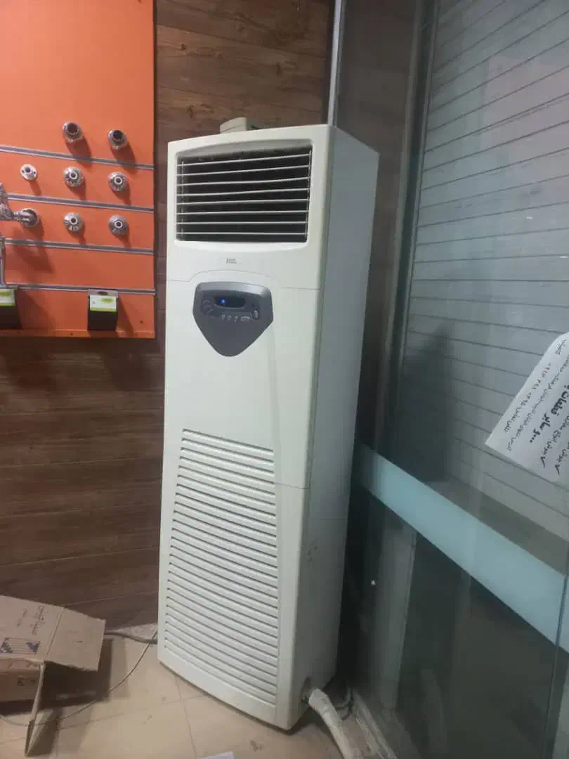 گولر گازی ایستاده ۳۶۰۰۰ هزار|کولر گازی و فنکوئل|کرمان, |دیوار