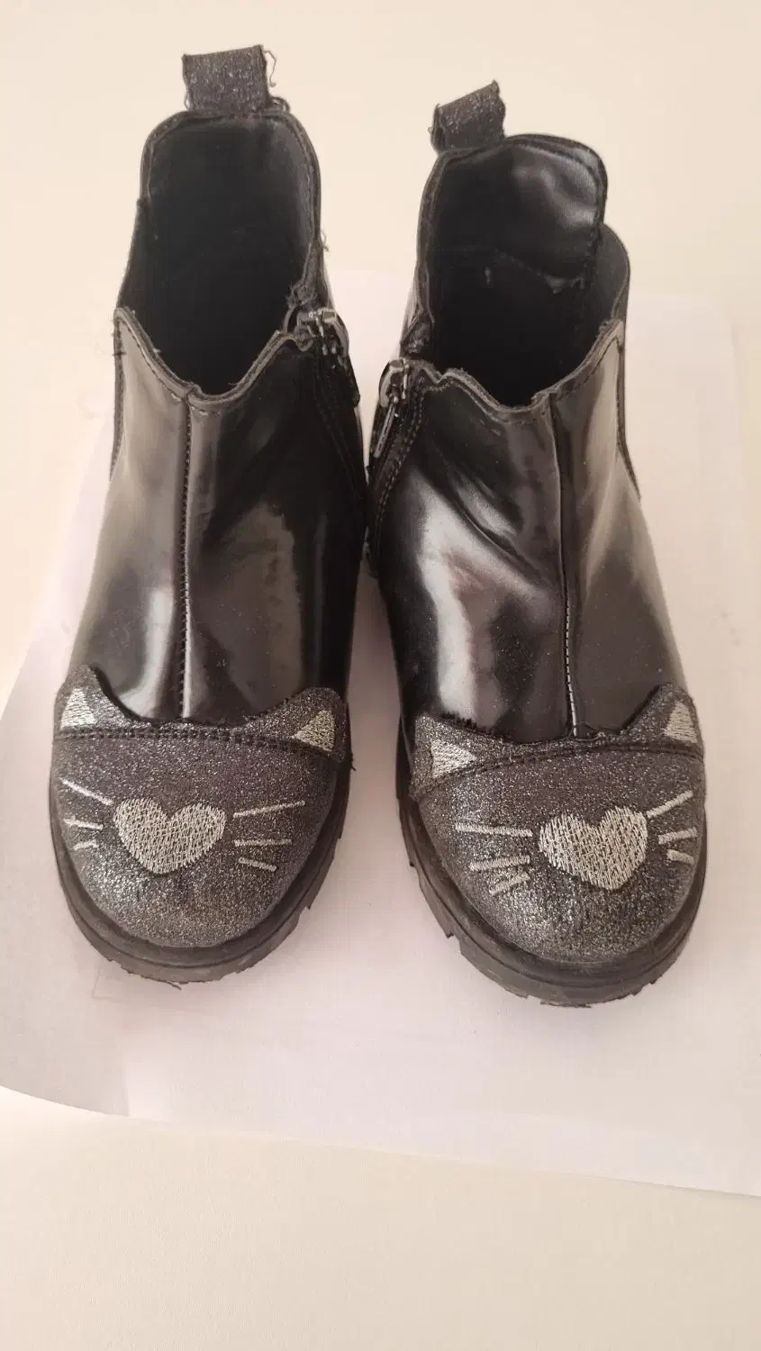 بوت ورنی دخترانه برند السی وایکیکی سایز ۲۷|کفش و لباس بچه|تهران, سازمان برنامه شمالی|دیوار