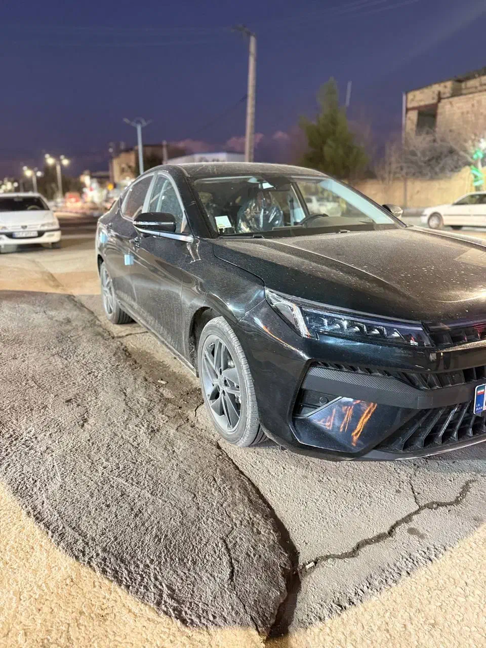 کی ام سی j7 صفر ۱۴۰۴|خودرو سواری و وانت|سیرجان, |دیوار