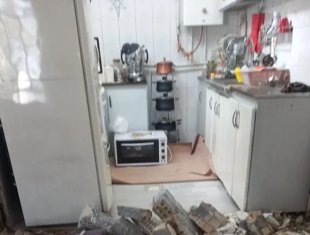 کابینت دست دوم روشنایی مهتابی|مصالح و تجهیزات ساختمان|بروجرد, |دیوار