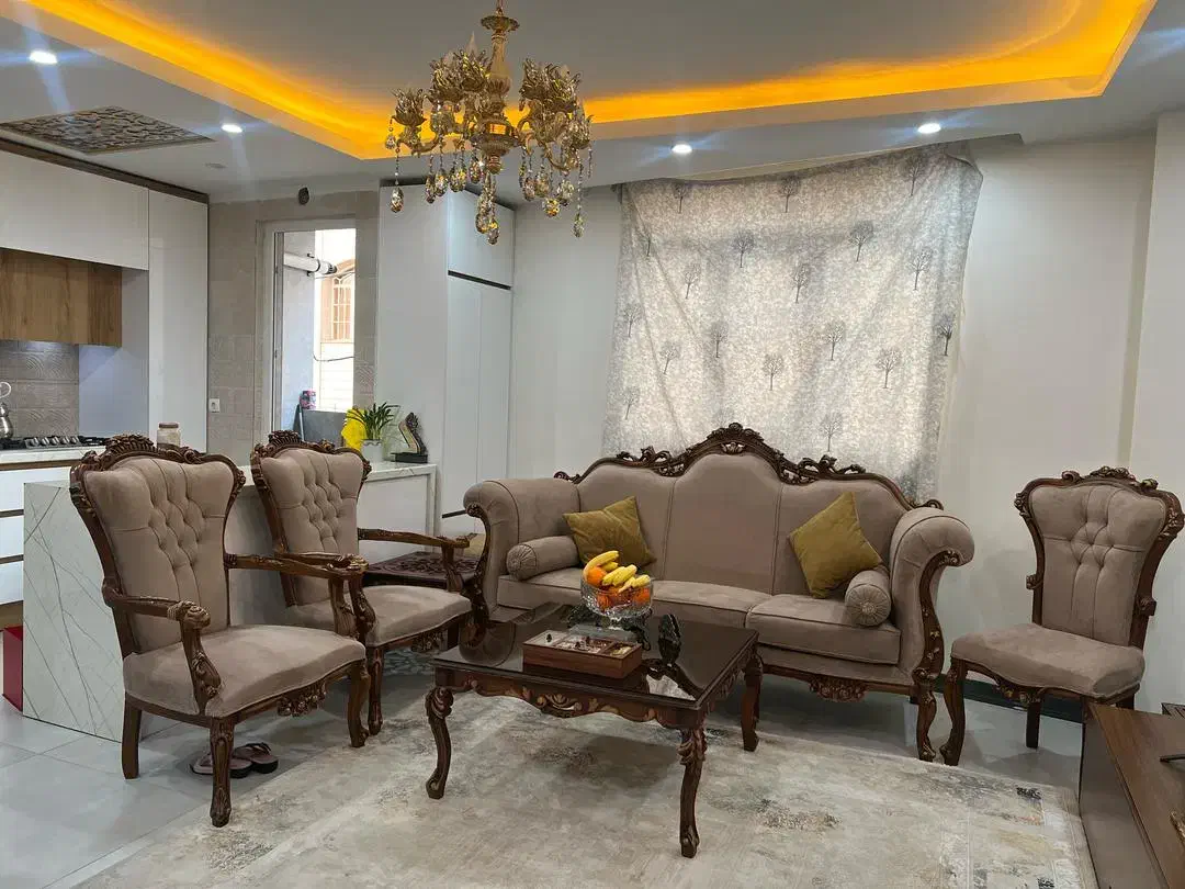 67 متر میدان پاستور قابل تبدیل