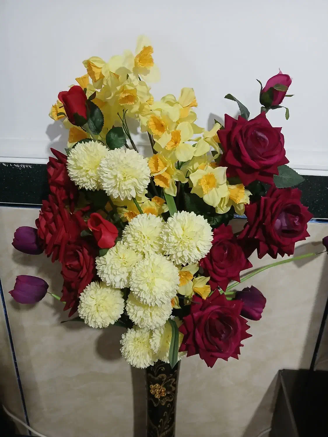 چهار شاخه گل رز|گل مصنوعی|نهاوند, |دیوار