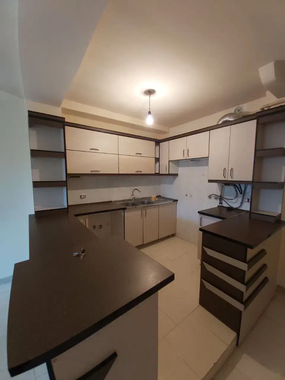 فروش خانه نیرو انتظامی|فروش آپارتمان|نهاوند, |دیوار