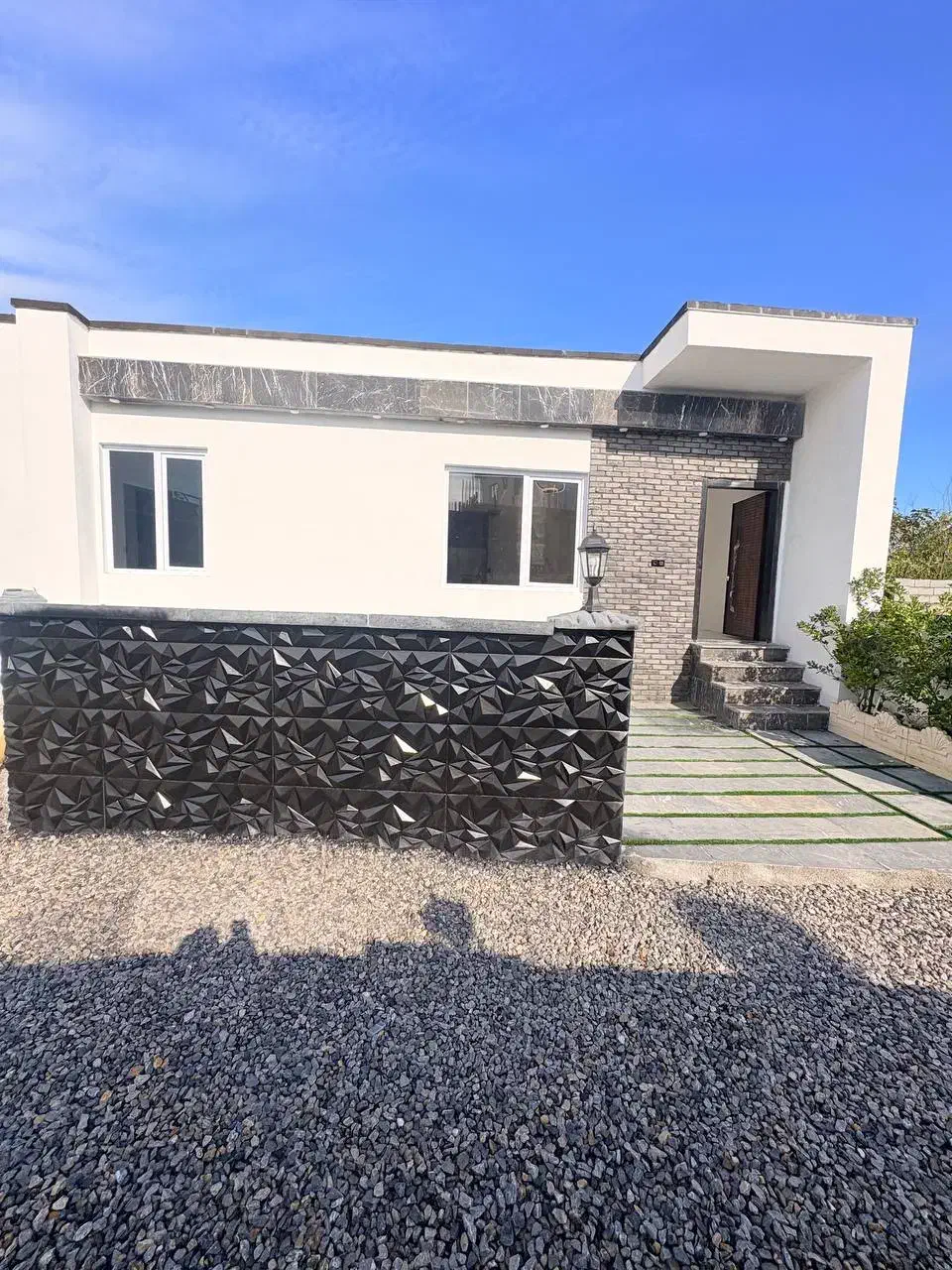 ویلا قیمت دومیلیارد سیصدوپنچاه میلیون (مشاور پاشا)|فروش خانه و ویلا|آمل, |دیوار