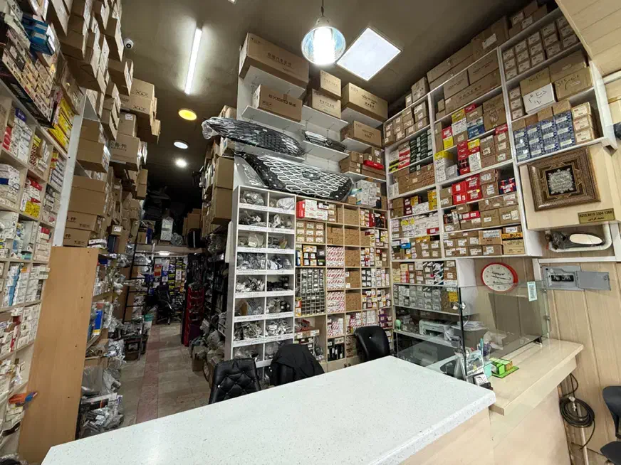 لوازم یدکی ماشین چینی فروشگاه مرکزی (کردی)|قطعات یدکی و لوازم جانبی|مشهد, کوشش|دیوار