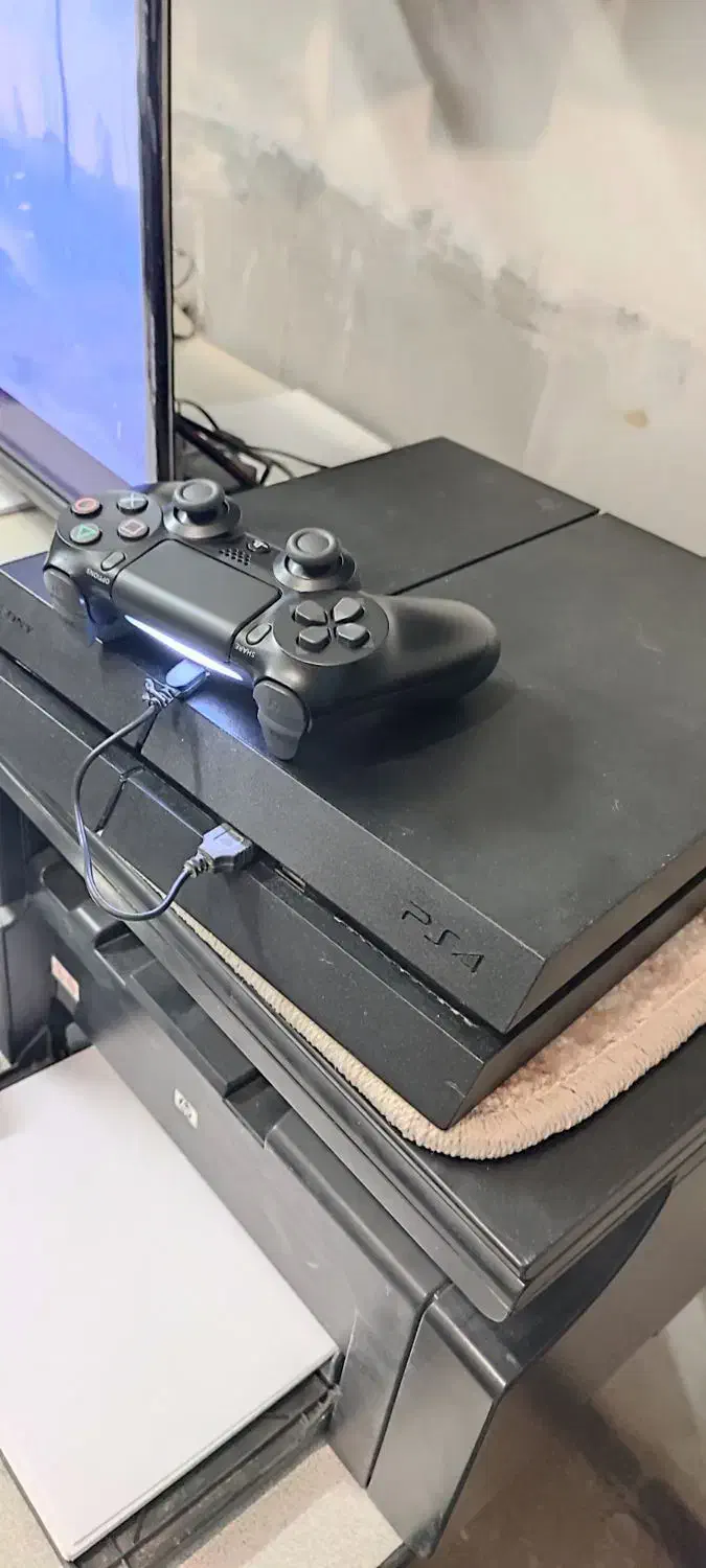 ps4 با 3 تا دسته کپی خور|کنسول، بازی ویدئویی و آنلاین|زابل, |دیوار