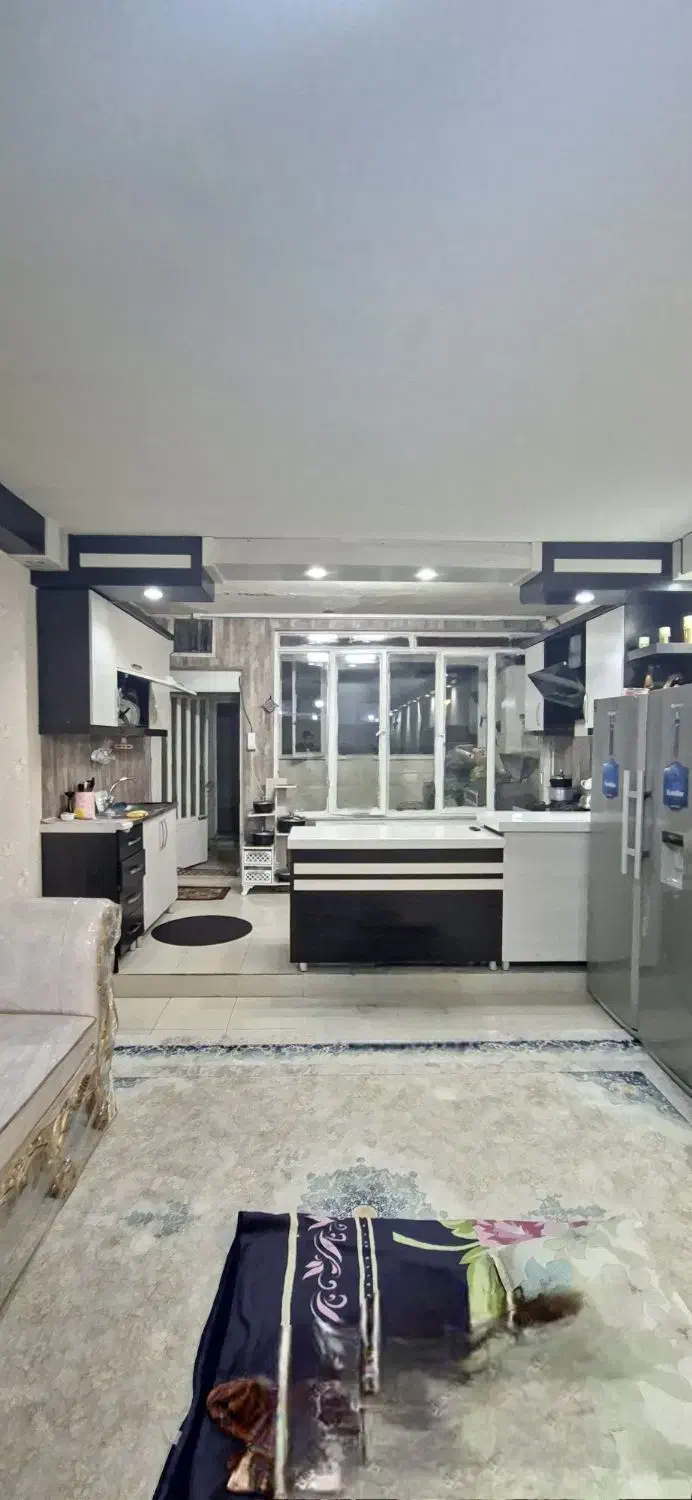 آپارتمان ۹۰ متری ۲ خواب طبقه اول|اجارهٔ آپارتمان|مشهد, ایثارگران|دیوار