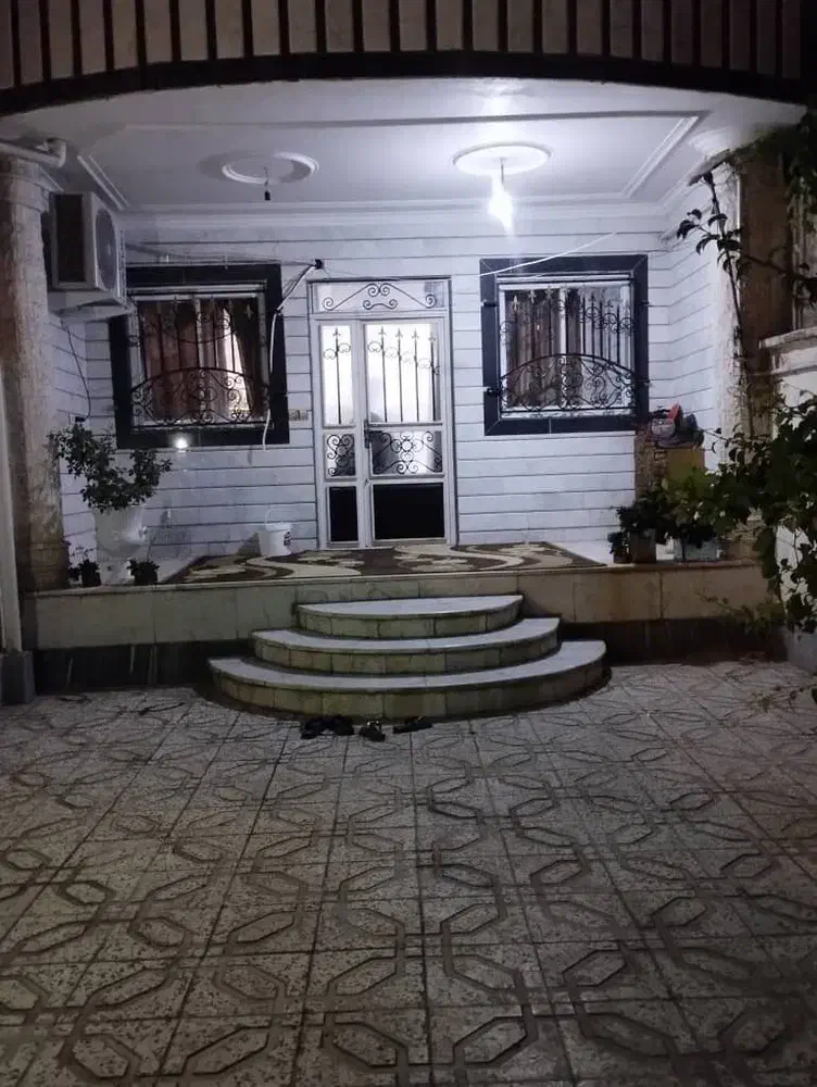 ویلایی ۲۲۰متر و ۱۳۰متربنا کوچه ۱۷شهریور آزادشهر|فروش خانه و ویلا|آزادشهر, |دیوار