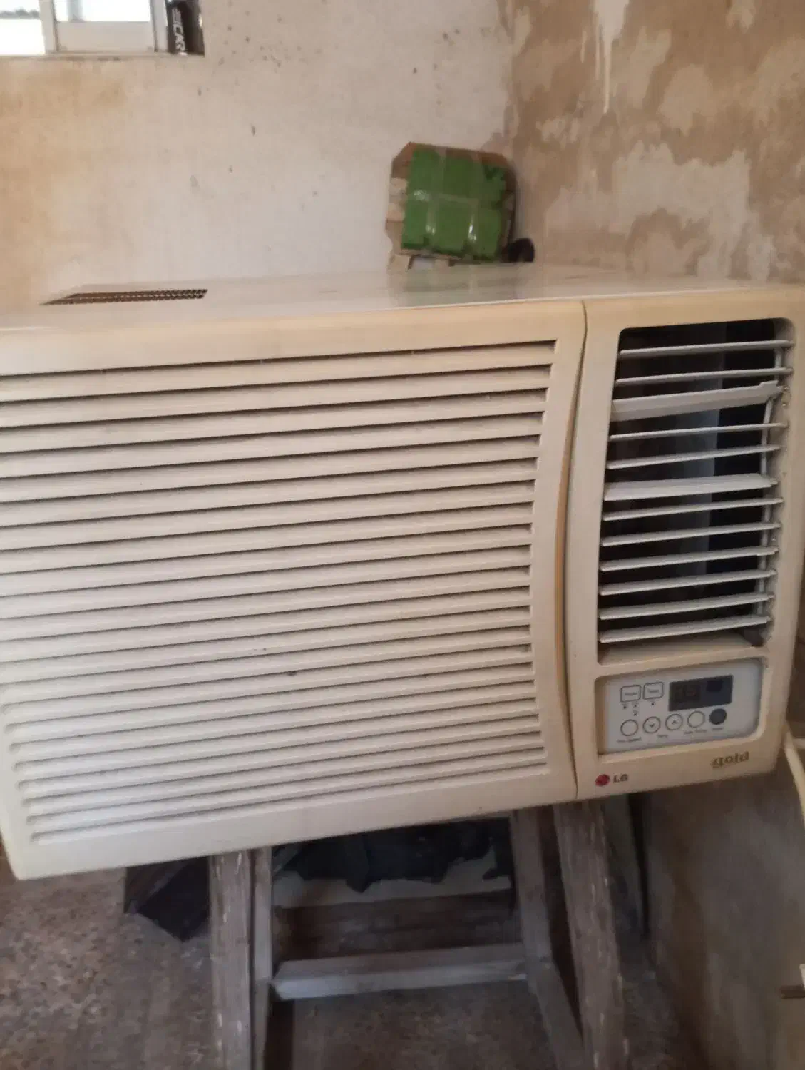 کولرال جی،گلد|کولر گازی و فن‌کوئل|بندر انزلی, آذربایجان|دیوار