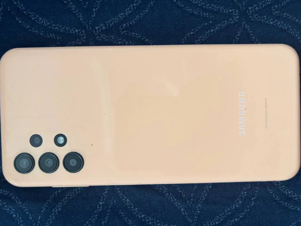 گوشی A13|موبایل|میانه, |دیوار