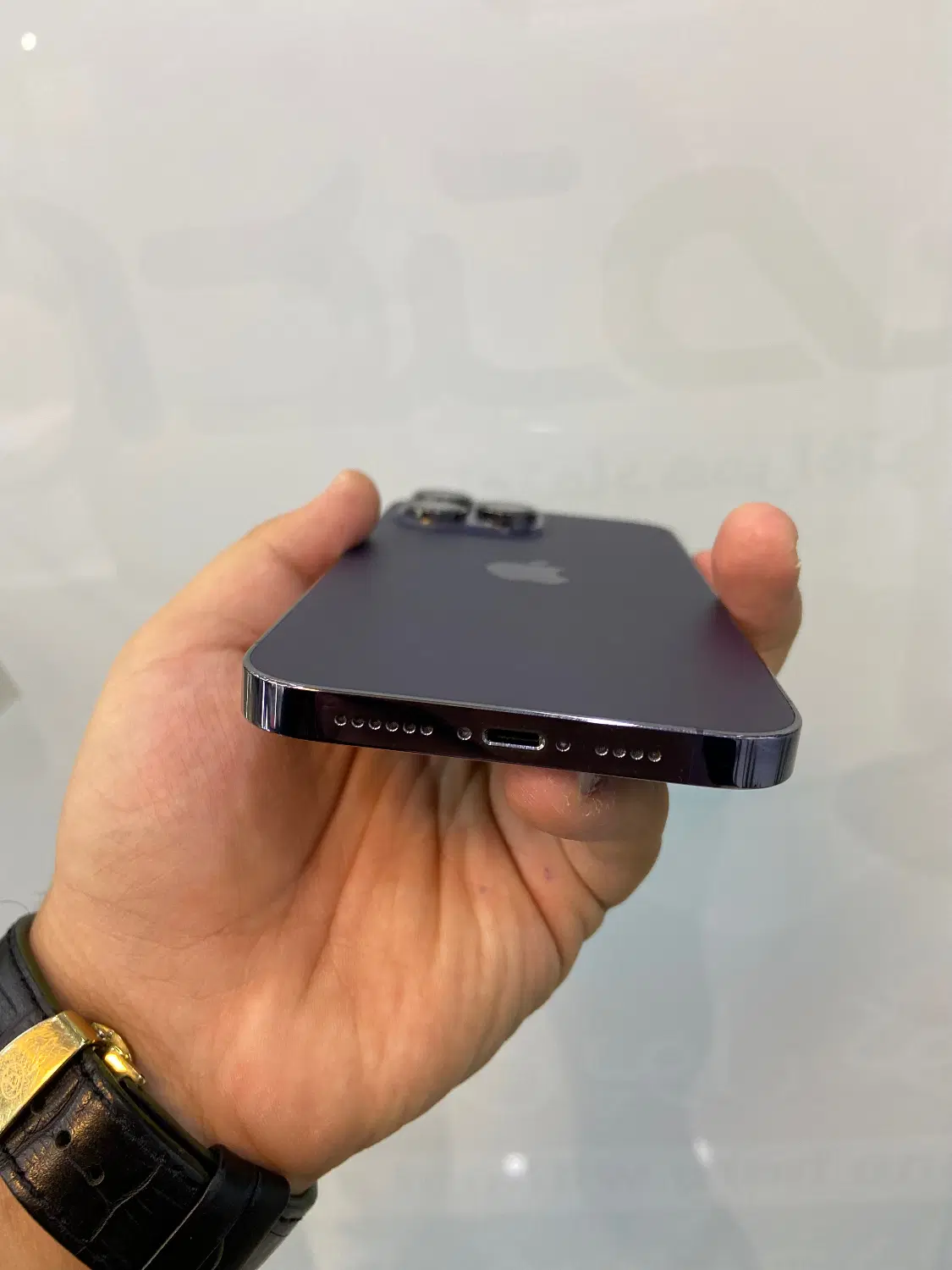 iPhone14promax رنگ خاص بنفش بدون خط خش و نقطه|موبایل|اصفهان, مفتح|دیوار