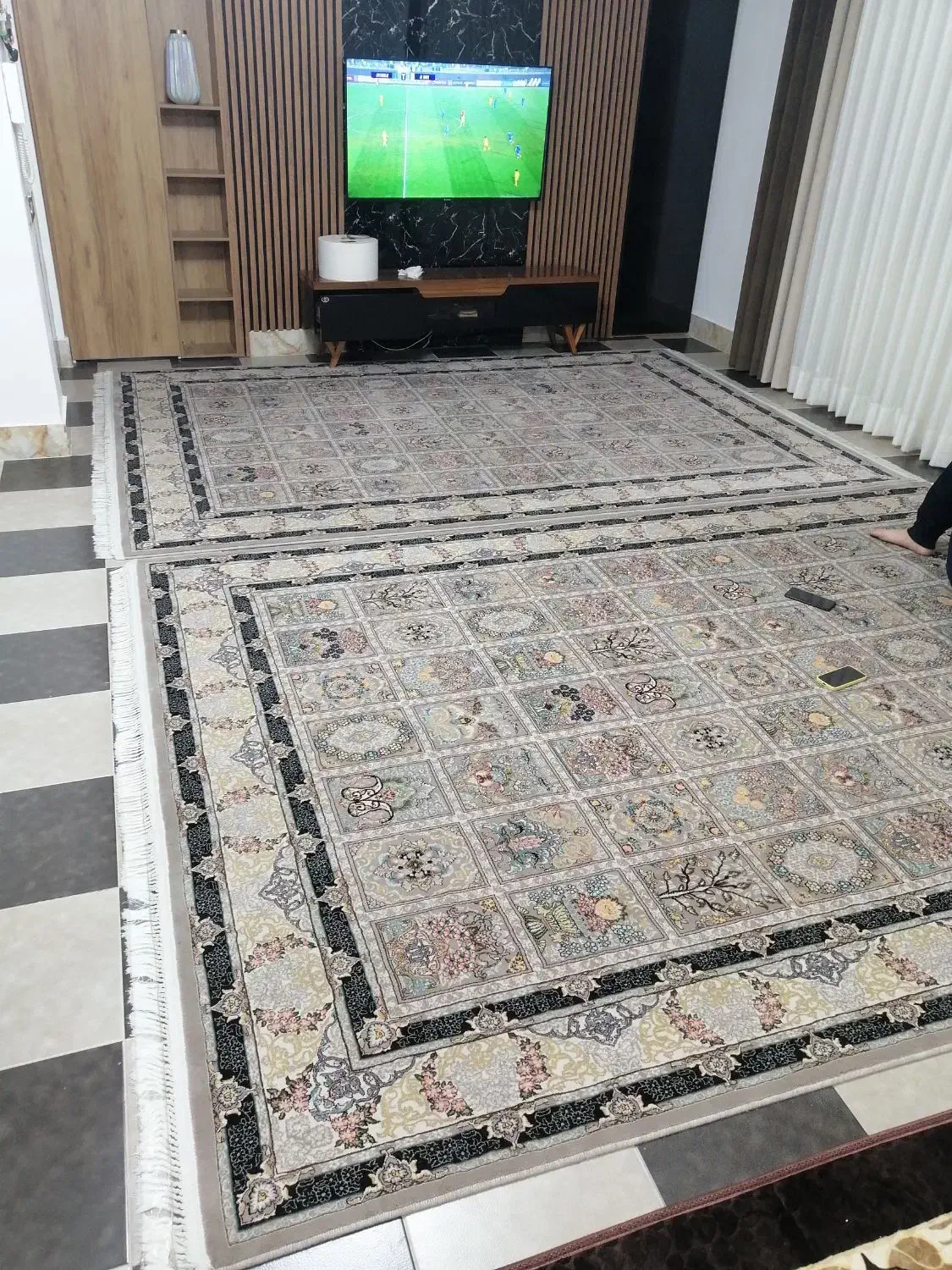 دوتخته فرش 9 متری خشتی فیلی|فرش|خرم‌آباد, |دیوار