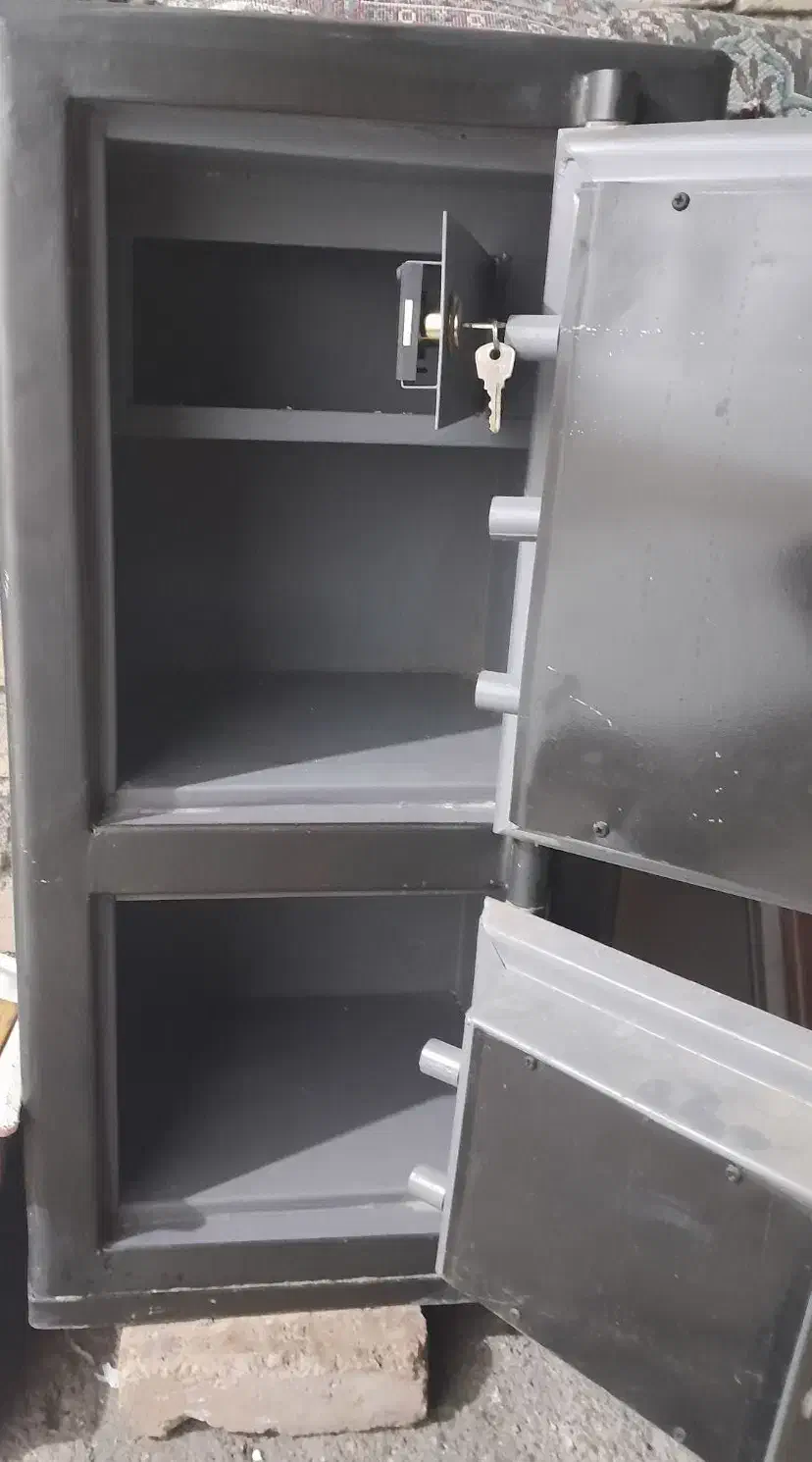 گاوصندوق ایران کاوه|ابزارآلات|نهاوند, |دیوار