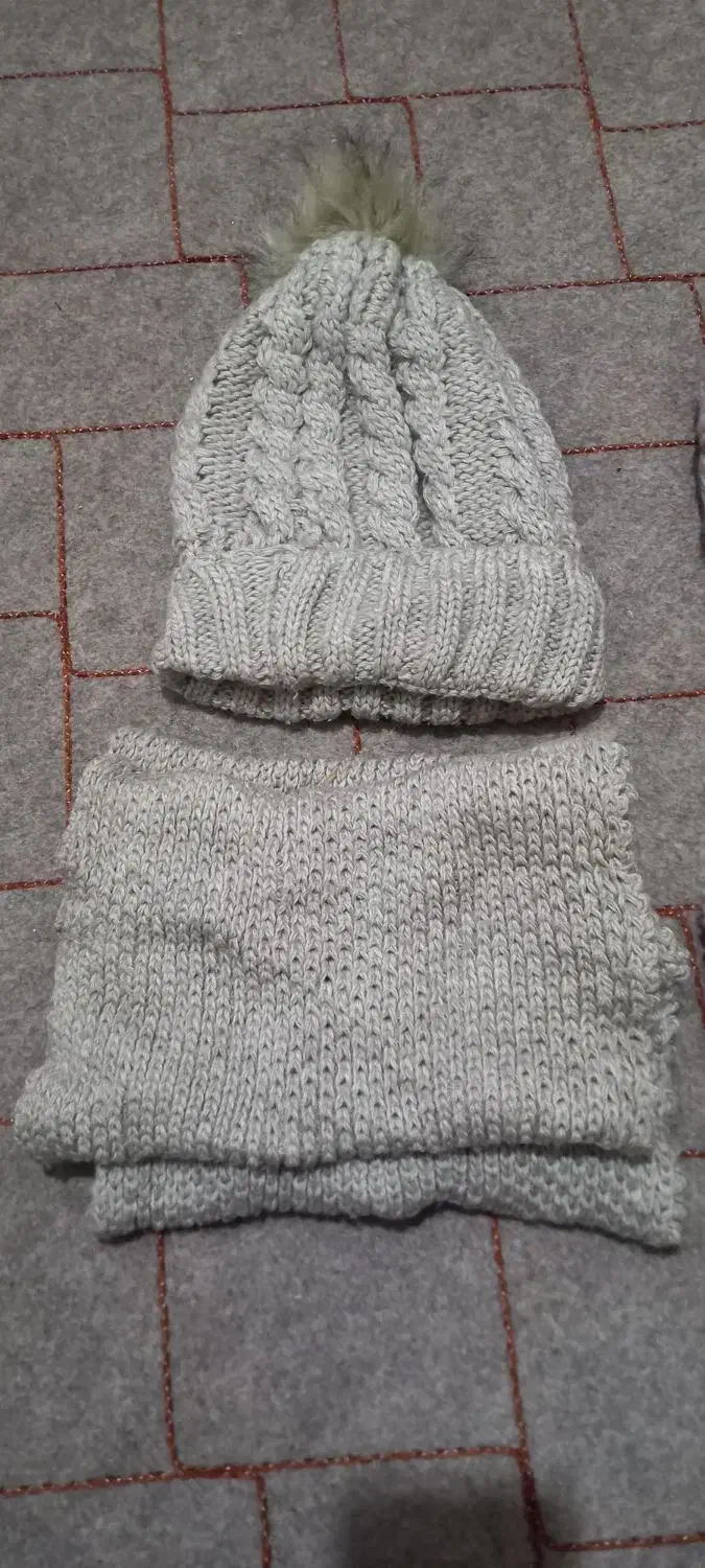 شال وکلاه  فقط ۴۰۰|کفش و لباس بچه|قرچک, میرزائی شمالی|دیوار