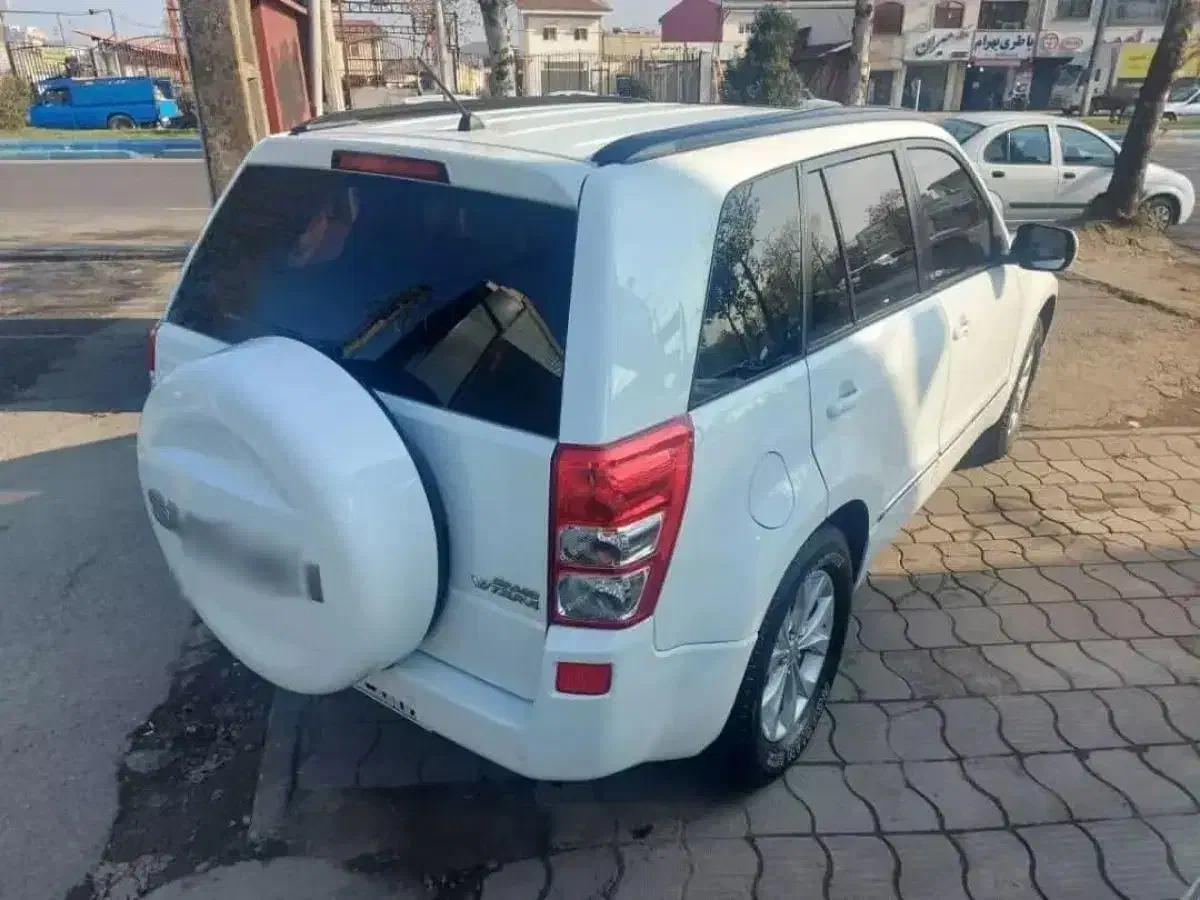 سوزوکی گرند ویتارا ۹۵ اتومات ۲۴۰۰|خودرو سواری و وانت|تهران, تاکسیرانی|دیوار