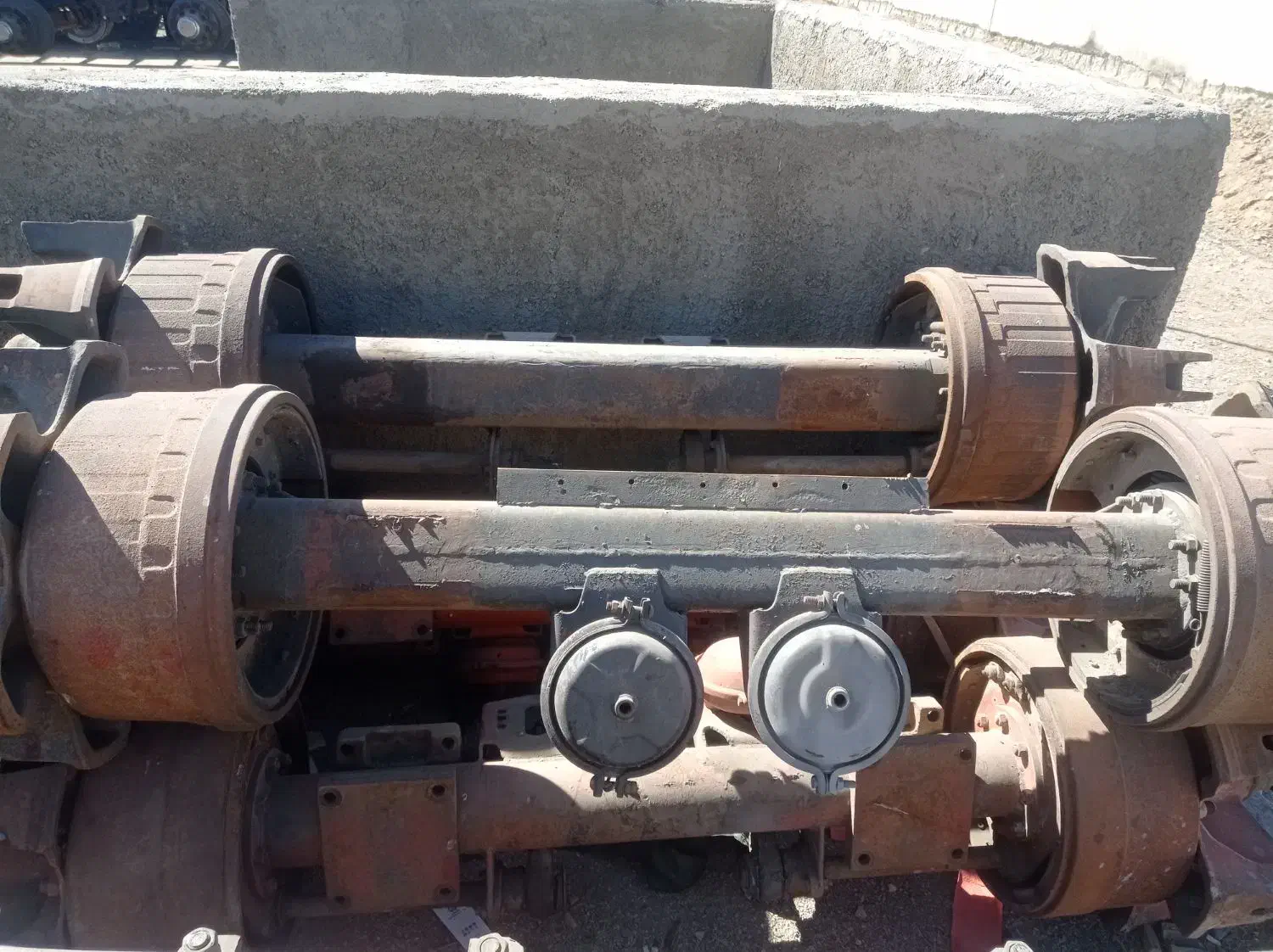 محور تریلی|خودرو سنگین|گلپایگان, |دیوار