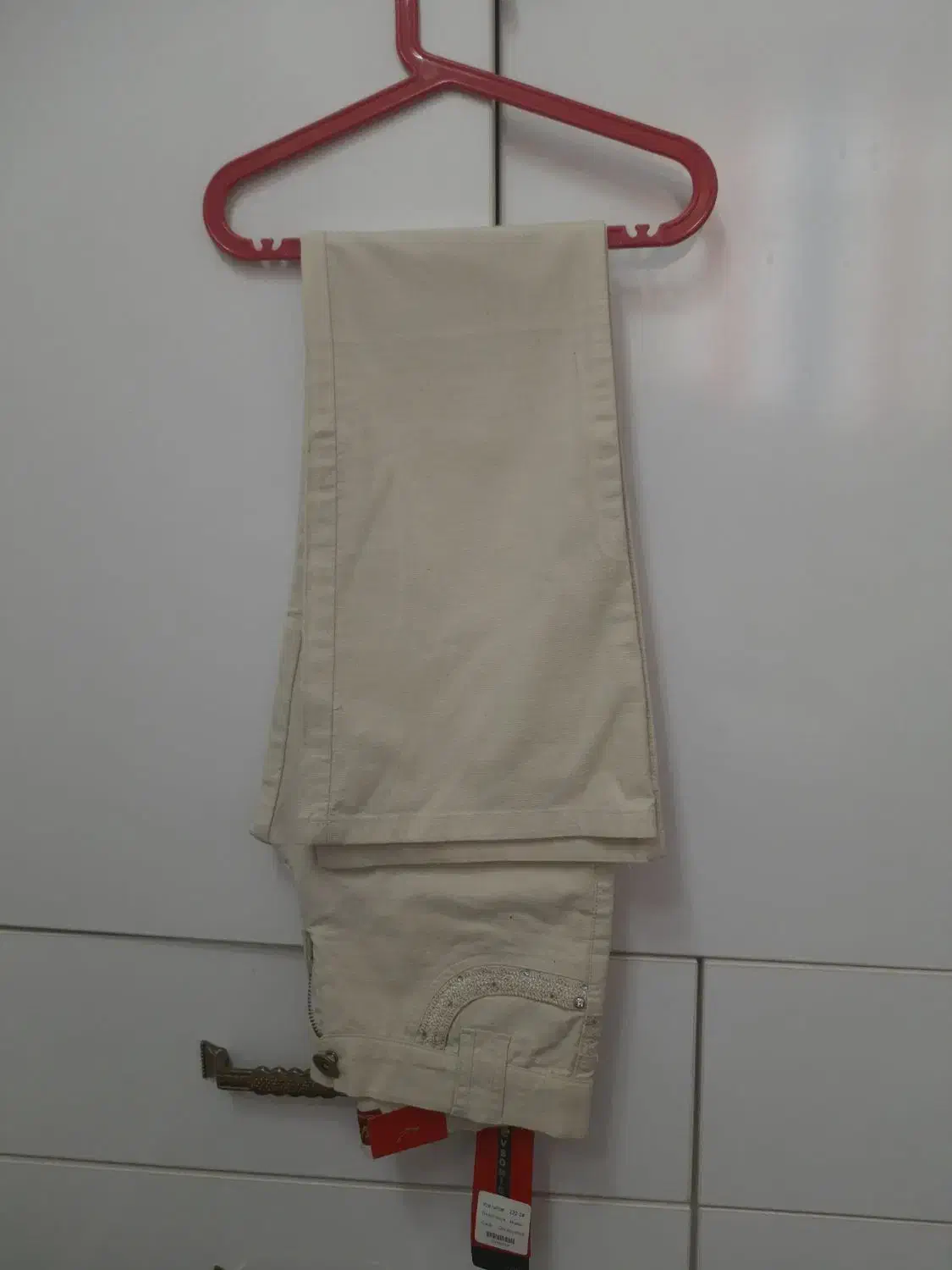 لباس|لباس|کاشان, نوش آباد|دیوار