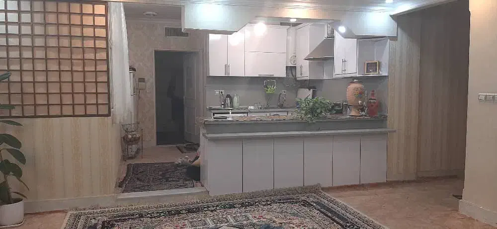 ۸۰متر بازسازی‌شده و تمیز در سالاریه نواب ، ۲ خواب|اجارهٔ آپارتمان|قم, سالاریه|دیوار