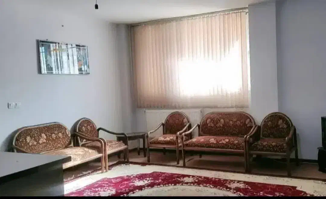 مبل راحتی|مبلمان خانگی و میز عسلی|شیراز, بعثت|دیوار