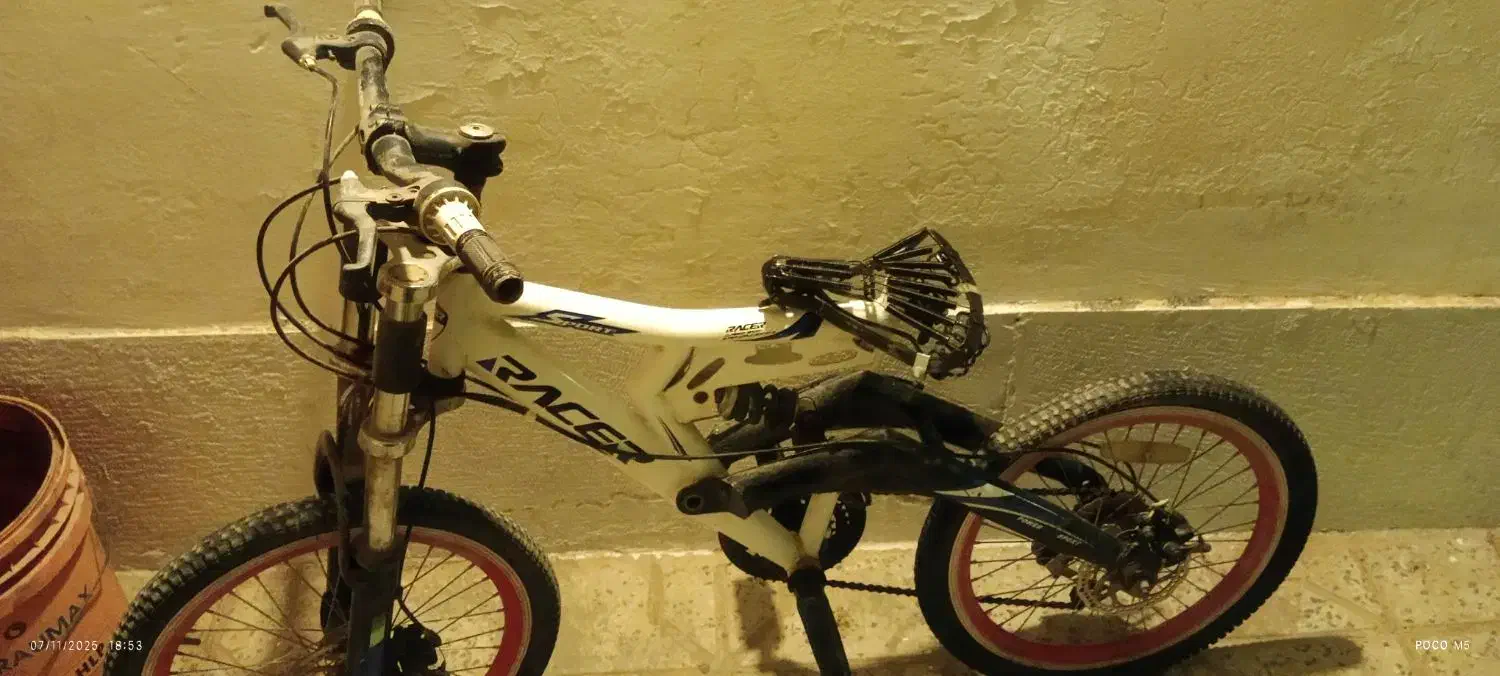 دوچرخه 24دنده،کمک فنر، عقب وجلو دیسک المنیوم|دوچرخه، اسکیت، اسکوتر|شهرضا, |دیوار