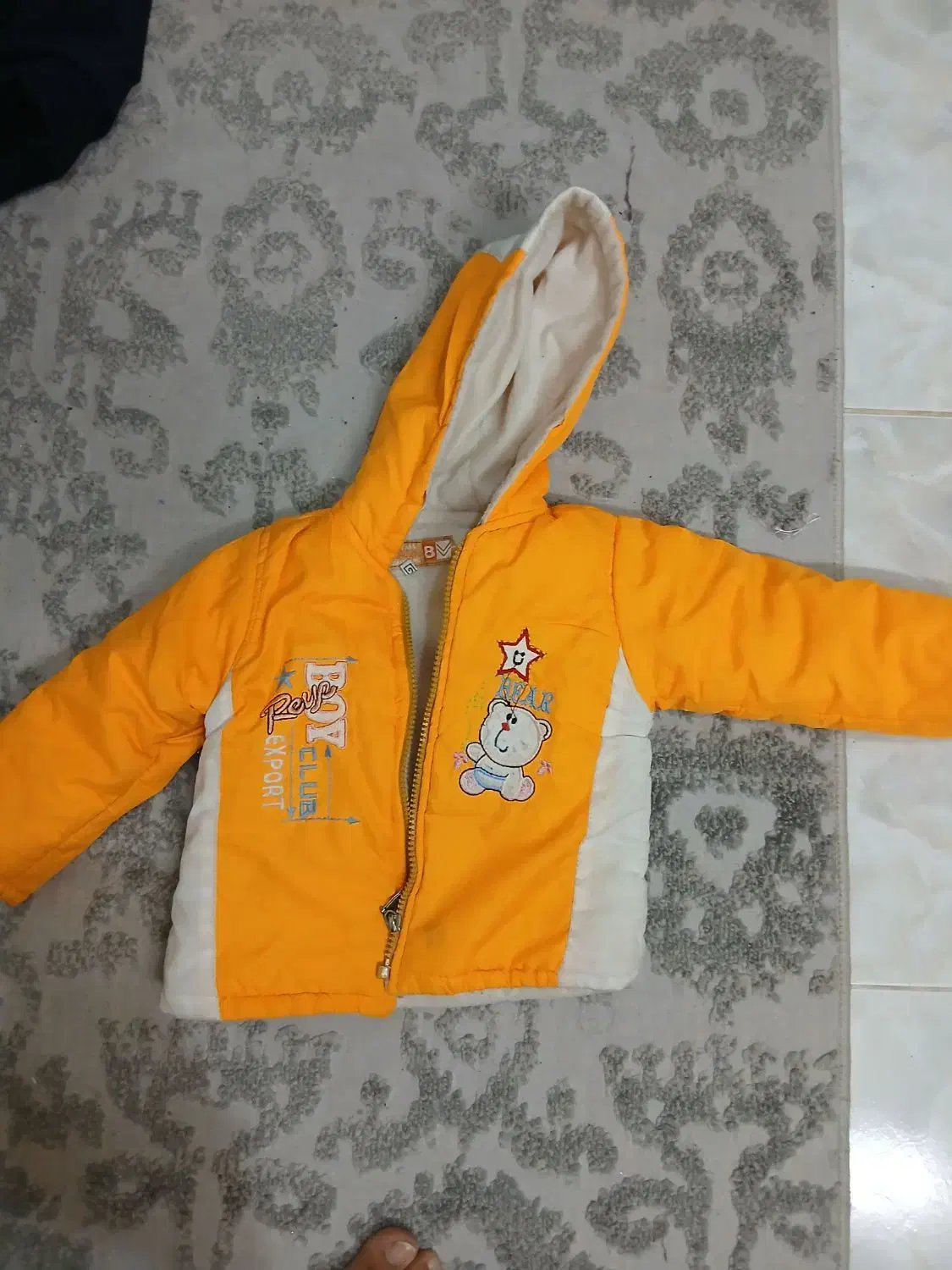 کاپشن بچگانه نو|کفش و لباس بچه|شاهین‌شهر, شهرک ردانی پور|دیوار