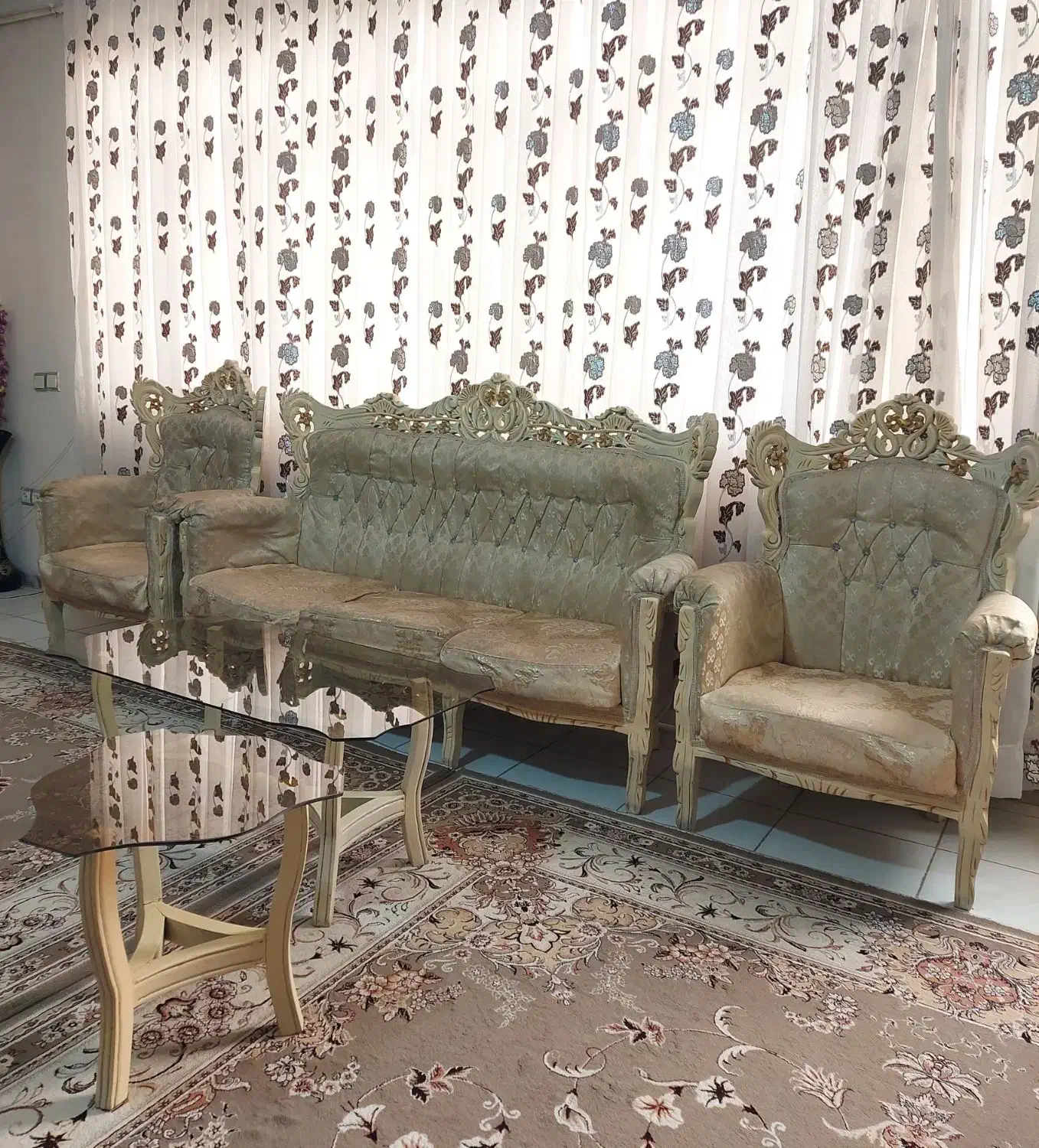 یک دست مبل ۹ نفره سلطنتی|مبلمان خانگی و میز عسلی|کرمانشاه, |دیوار