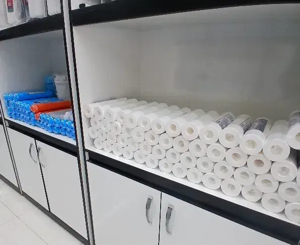 تعویض فیلتر تصفیه آب های خانگی|آبسردکن و تصفیه آب|اصفهان, خانه اصفهان|دیوار