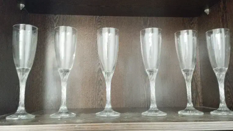 ۶ عدد جام خارجی استفاده نشده با کمترین قیمت|ظروف سرو و پذیرایی|شاهینشهر, عطار|دیوار