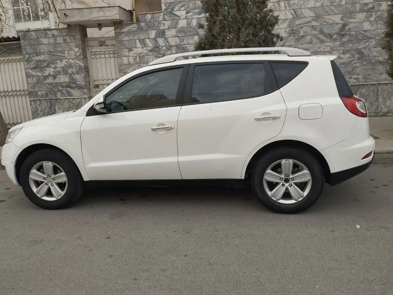 جیلی شاسی 2400cc|خودرو سواری و وانت|مشهد, سجاد شهر|دیوار