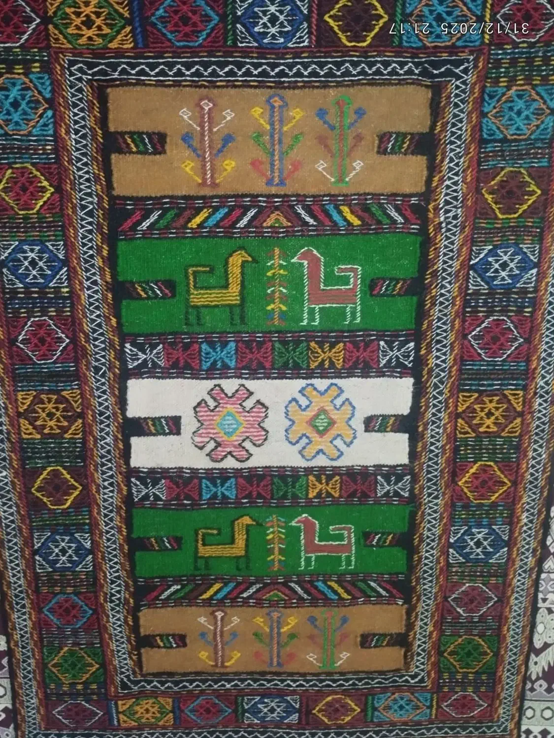 گلیم سفره کردی .|گلیم، جاجیم، گبه|بجنورد, |دیوار