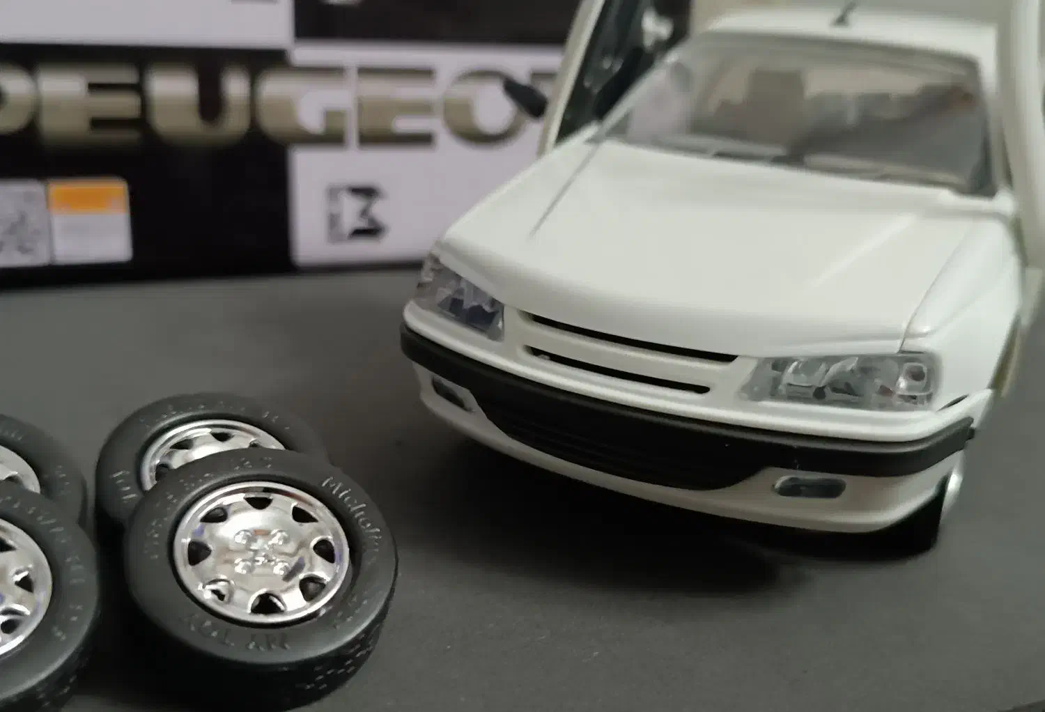 پژو پارس و ۴۰۵ اسپرت اسباب بازی|اسباب‌‌بازی|قم, ارم|دیوار